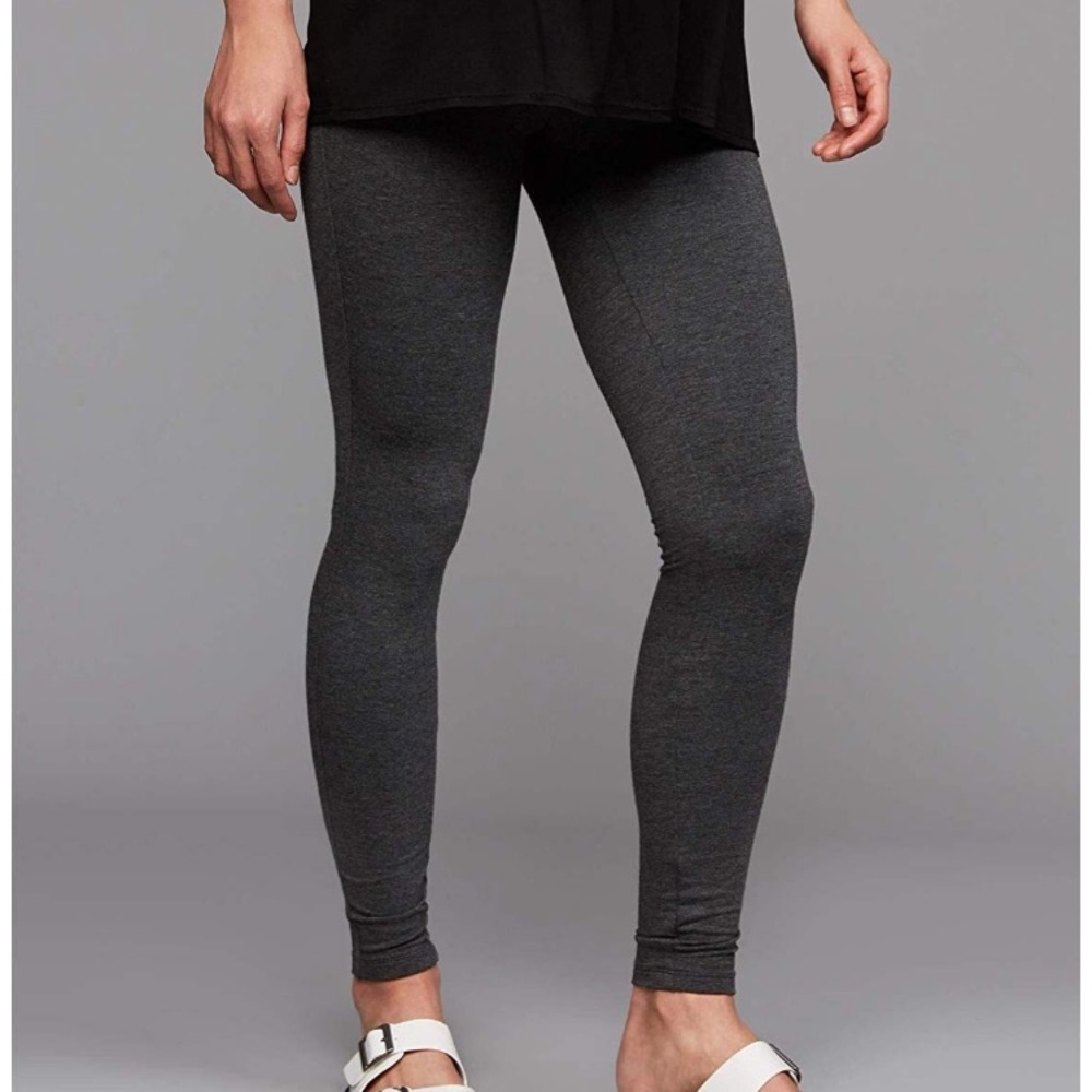 A Pea In The Pod Gray Secret Belly Leggings